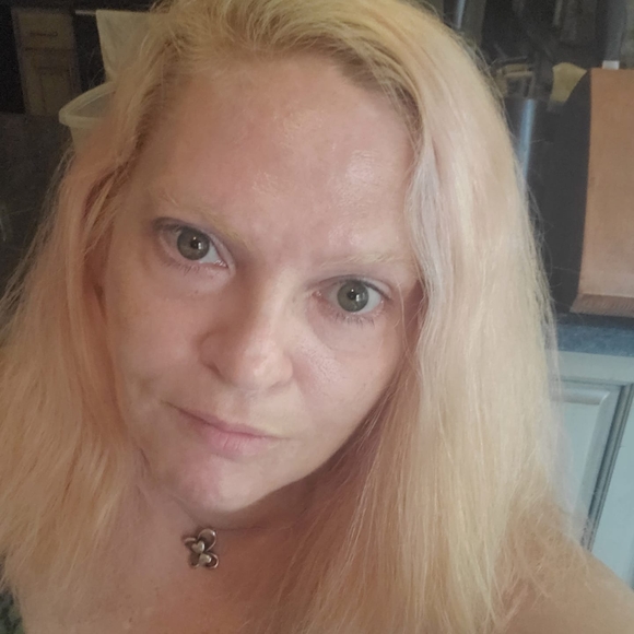 susanlewis497